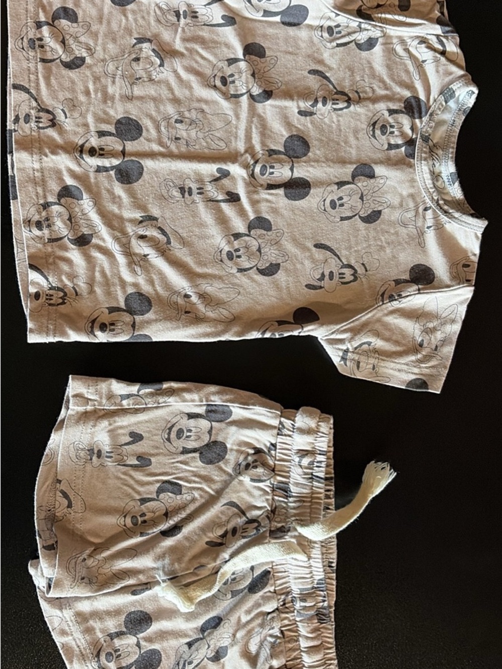 Kids Matching Set - Gray Mickey Mouse Print Tee & Shorts